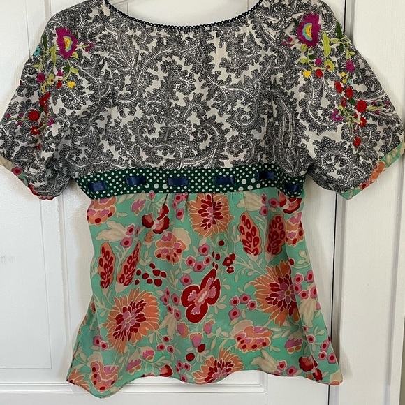 Anthropologie FEI Flores Peasant Top Blouse Mixed Media Silk Floral Embroidery 8 - Picture 7 of 12